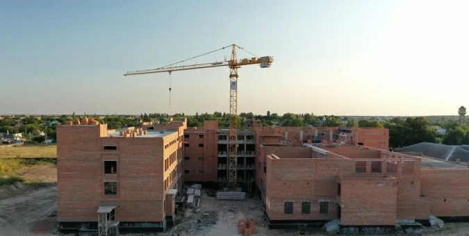 Волинь – серед економічно стійких регіонів завдяки будівництву, – голова ОВА Погуляйко