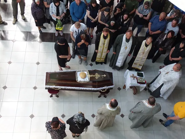 Захищав свою землю з перших днів: на Волині провели в останню дорогу Сергія Карпука (фото)