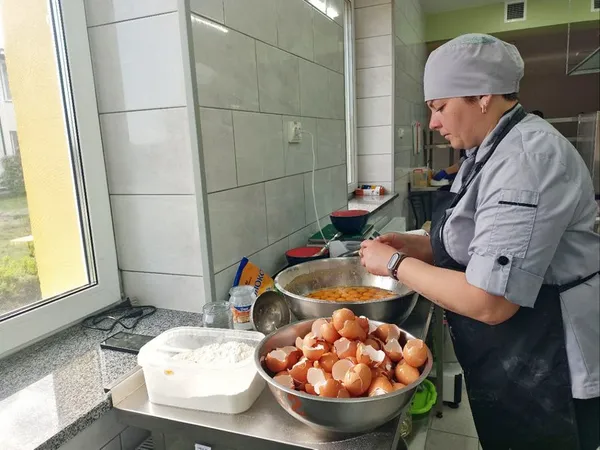 Перша опорна шкільна кухня Волині годує учнів 4 ліцеїв: як це відбувається (відео)