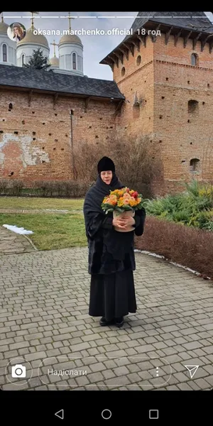 Разом із дружиною у Зимненському монастирі побував Медведчук (фото)