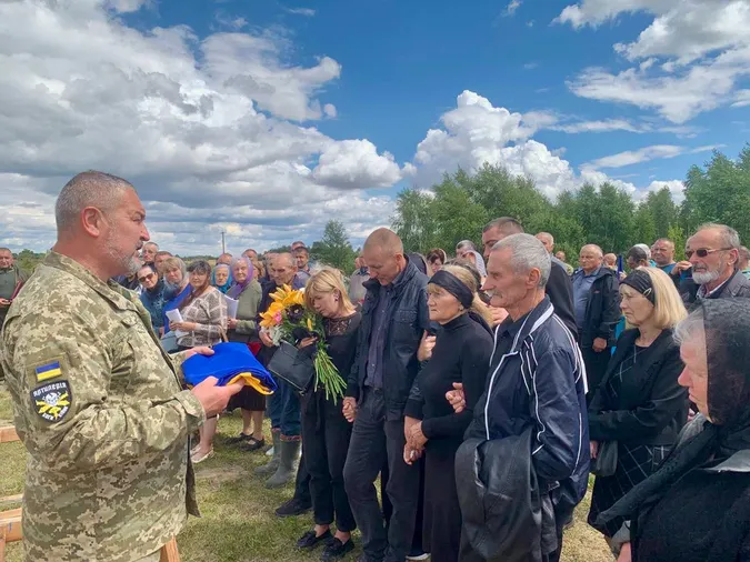 На Волині попрощалися з Героєм Олегом Черкасовим (фото)