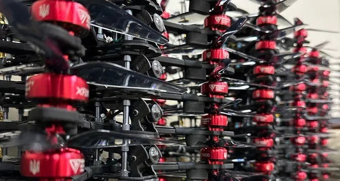 Українські виробники постачають Силам оборони до 15 тисяч FPV-дронів на місяць (фото)
