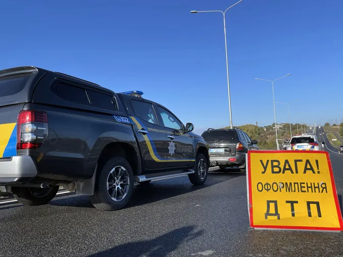 На Трасі Луцьк – Рівне у жахливій аварії загинув водій буса (фото)