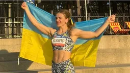 Спортсменка з Луцька виборола «срібло» в Австралії (фото)