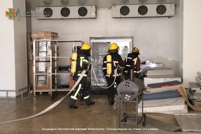 Зі складу м'ясокомбінату в Нововолинську евакуювали людей (фото)