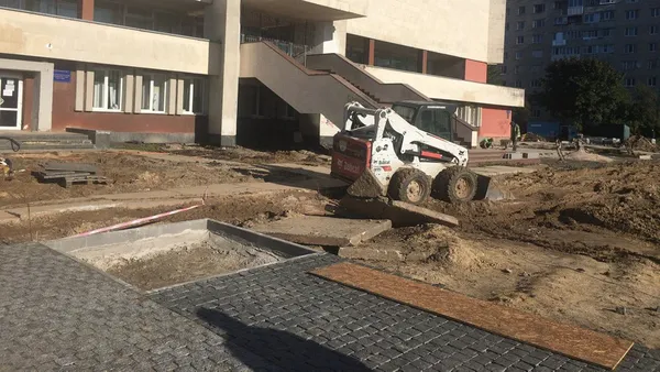 Як після ремонту зміниться площа перед РАЦСом у Луцьку (відео)