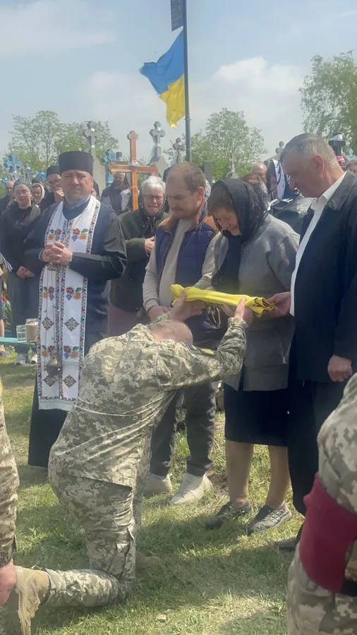 Зник безвісти на Курщині: на Волині попрощалися з воїном Олександром Сачуком (фото)