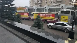 Під стінами  Волинської ОДА мітингують перевізники (фото)