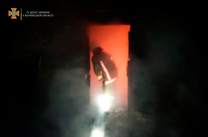 На Ковельщині в пожежі загинув 49-річний чоловік (фото, відео)