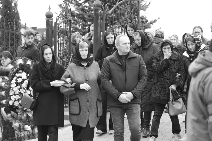 У Луцькому районі попрощалися із загиблим воїном Святославом Каразією (фото)