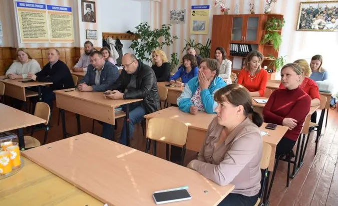 На Любешівщині напрацьовують важливий для розвитку освіти документ (фото)