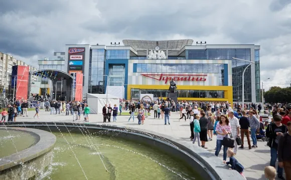 У Луцьку замовили роботу двох фонтанів у будні