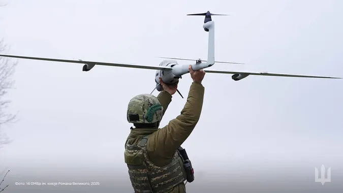 Мінус шість за добу: військові 14 ОМБр нищать нові розвіддрони рф під Куп’янськом (відео)