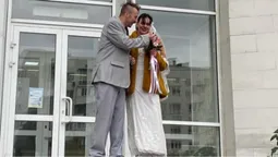 Заінтригував: Євген Клопотенко одружився з відомою співачкою (фото)