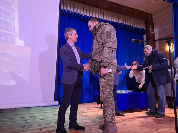 Перший в Україні: у Ковелі здали в експлуатацію будинок, зведений з нуля для ВПО