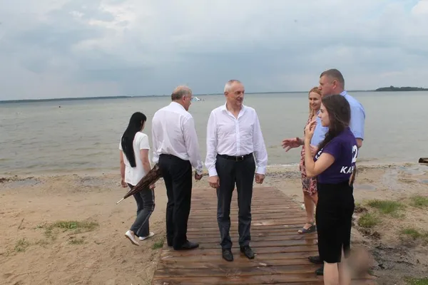 Савченко задоволений роботою над пляжем у Світязі (фото) 