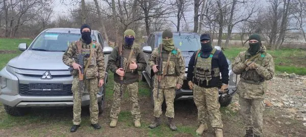 У Луцьку збирають кошти на 100 автомобілів для ЗСУ