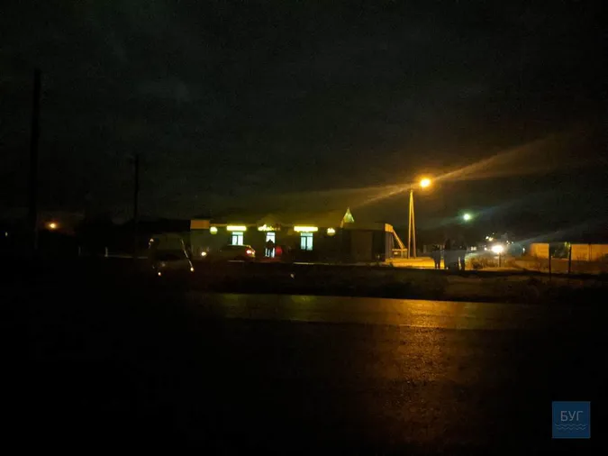 У П’ятиднях автомобіль застряг на колії та потрапив під поїзд (фото, відео)