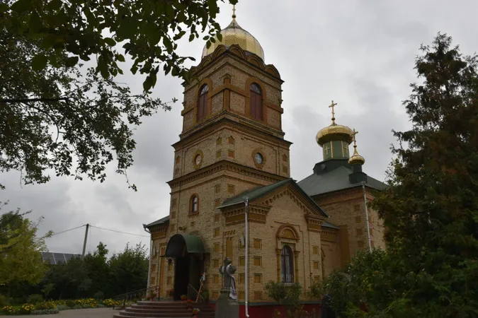 У Луцьку в останню дорогу провели Героя Миколу Харічева (фото)