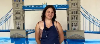 Замість сірих стін – картини й мапа села: художниця зі Світязя перетворила школу на мистецький простір (фото, відео)