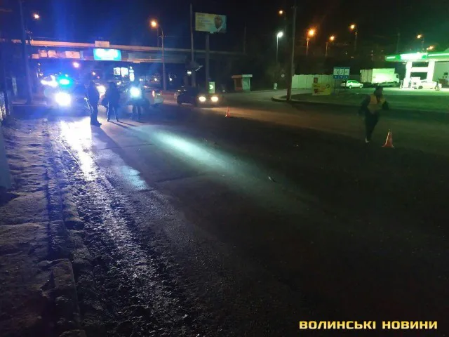 У Луцьку під колеса авто потрапив пішохід (фото)