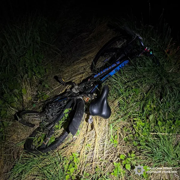 На Львівщині лучанин на смерть збив 40-річного велосипедиста