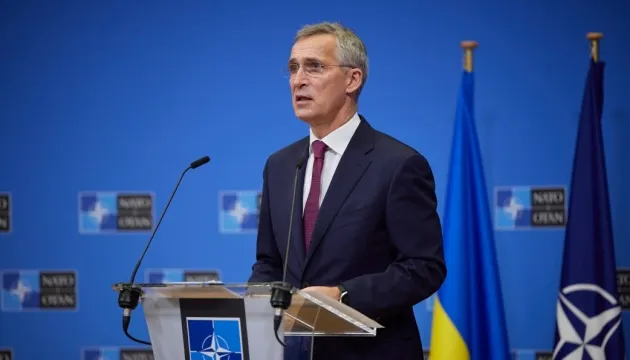 НАТО хоче переозброїти Україну сучасною зброєю, – генсек Альянсу