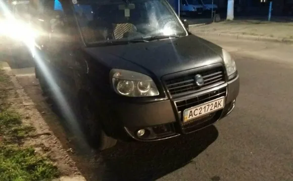 У Луцьку п'яний водій мало не збив чотирьох пішоходів (фото)