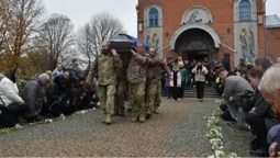 У Луцькому районі попрощались із Героєм Сергієм Хомичем (фото)