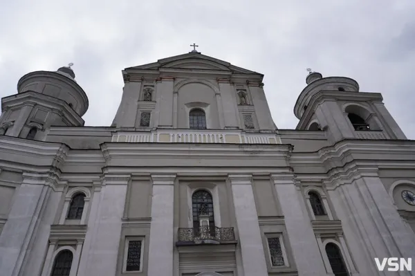 Привид луцьких катакомб:  яку загадку зберігають підземелля костелу Петра і Павла (фото)