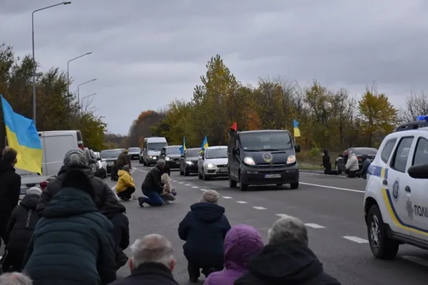 У громаді на Волині провели в останню путь воїна Михайла Мельника (фото)