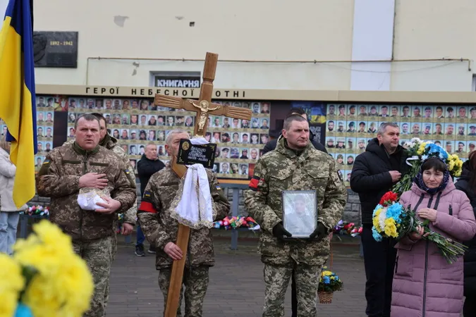 У Луцьку попрощалися із загиблим під Покровськом Андрієм Фещенком (фото)