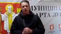 Зламаний ліхтар і щире каяття: у Луцьку затримали нічного хулігана (фото, відео)