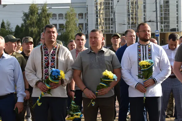 «З Днем Незалежності!»: відомі волиняни вітають зі святом (фото, відео)