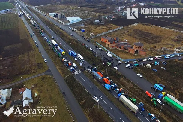 Аграрії заблокували трасу Київ-Одеса