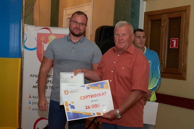 У Луцьку спортсменів відзначили нагородами (фото)