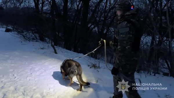 Спецоперація під Луцьком: поліція «на гарячому» взяла групу крадіїв з мільйонною здобиччю (фото)