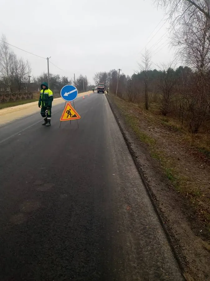 П'ять років гарантії: у Камінь-Каширському районі завершують ремонт автошляху (фото)