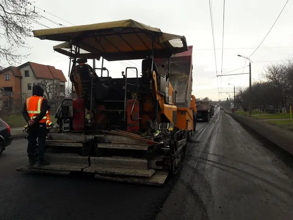 У Луцьку завершується ремонт вулиці Ковельської (фото)