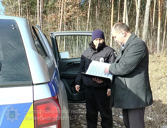 На Волині перевірили поліцейських, які контролюють митні пости
