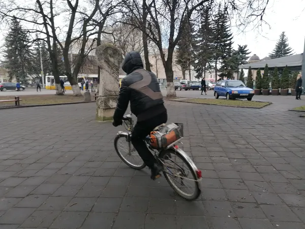 Один день з життя Луцька у фото
