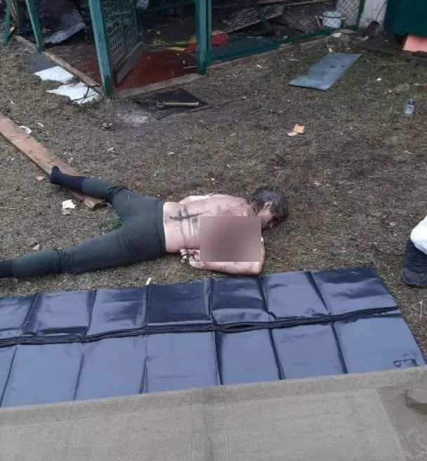 Вулиці вкриті трупами: найжахливіші кадри звірств окупантів із міст під Києвом, де була армія росії (фото18+)