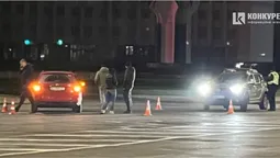 У Луцьку на Київському майдані влупилися дві автівки (фото)