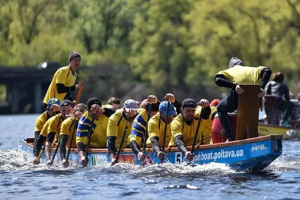 Титулований волинський спортсмен проміняв весло на автомат (фото)