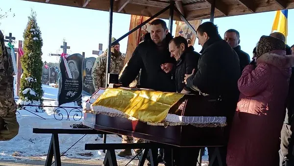 На Волині провели в останню дорогу розвідника Олега Півня (фото)