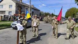На Волині в останню путь провели Героя Олександра Каленюка (фото)