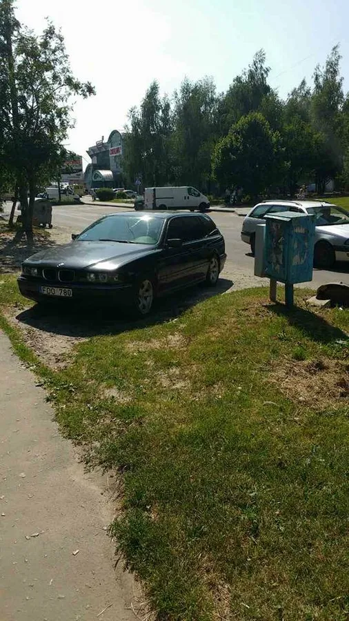 Луцькі муніципали «полювали» на автохамів (фото)