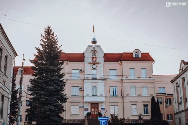 Ранок карантинного 1 квітня у Луцьку (фото)
