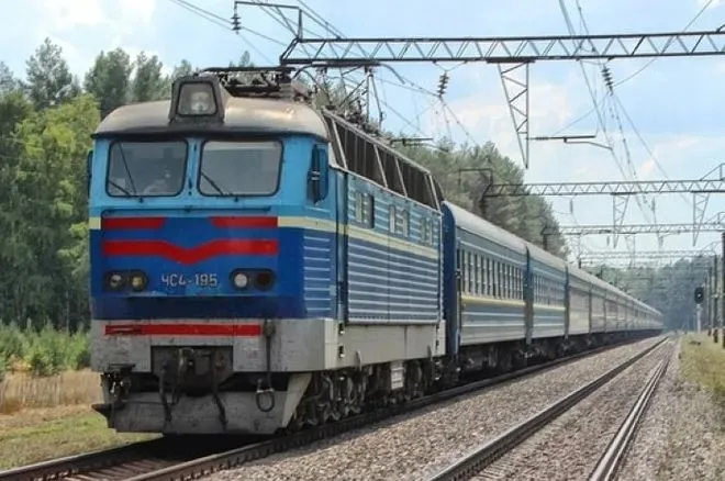 «Укрзалізниця» повідомила середній вік своїх локомотивів