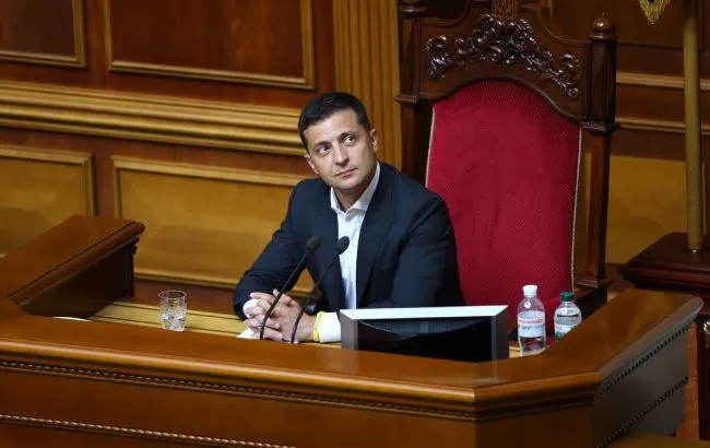 Лучани частково схвалюють дії Зеленського, але розчаровані роботою Ради та Кабміну